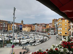 PORTU ZARRA Bermeo